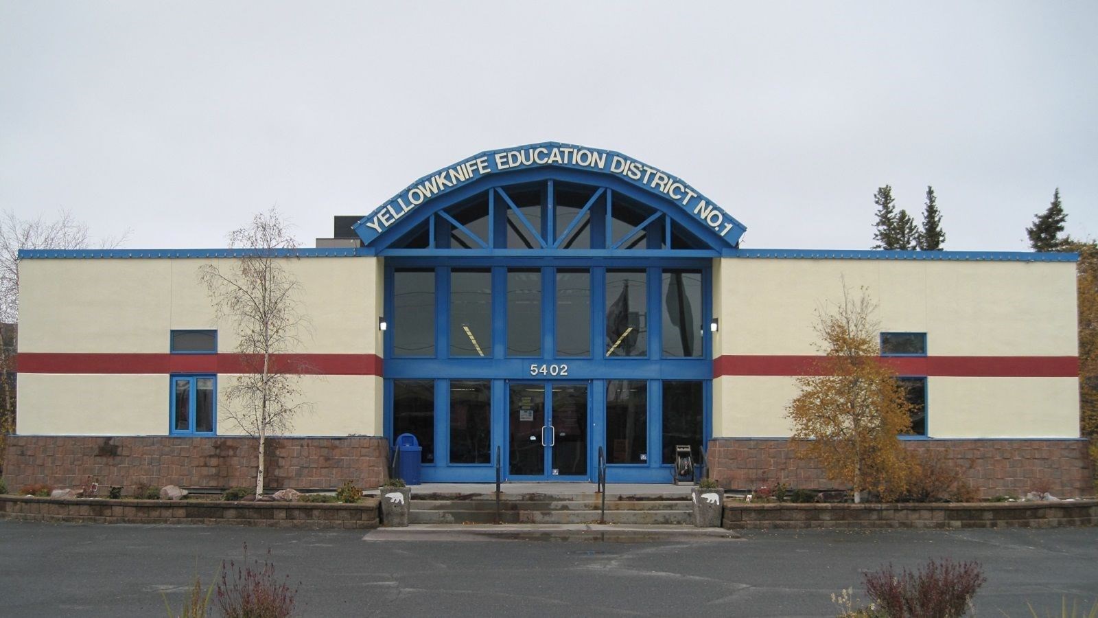YK1